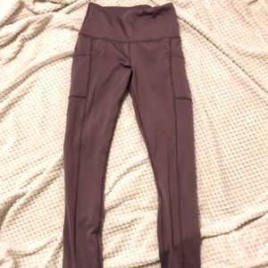 Purple grayish leggings 90 degree